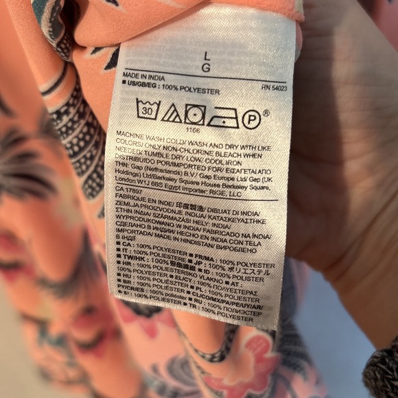 Banana Republic Womens Bright Pink Floral Blouse Large Tropical Lightweight Chic - Picture 7 of 9